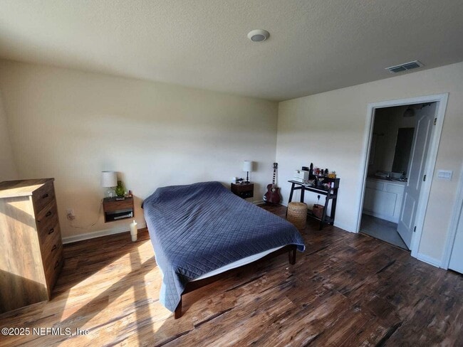 Building Photo - 180 Talulla Trl