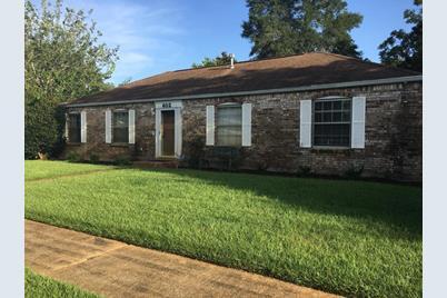 Front of home - 602 Ferretti Ave