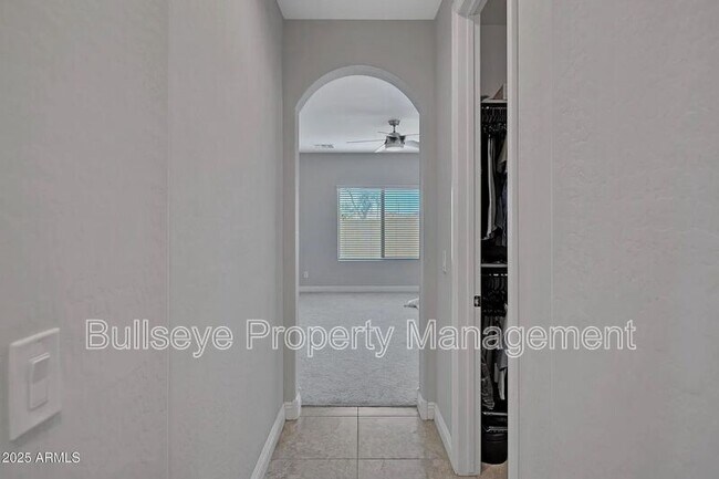 Building Photo - 5908 Autumn Vista Way