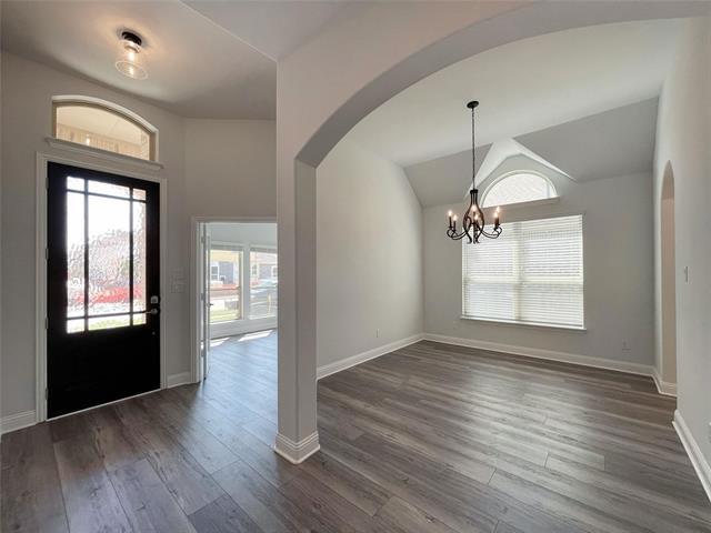 Building Photo - 1267 Lancaster Dr