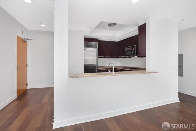 Building Photo - 489 Harrison St