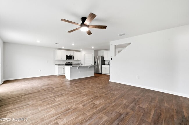 Building Photo - 58 Autumn's Wood Dr