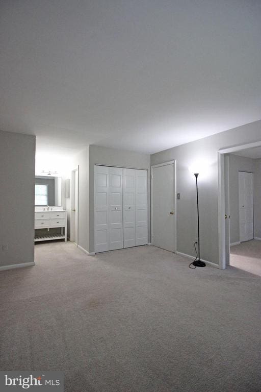 Building Photo - 6530 Yadkin Ct