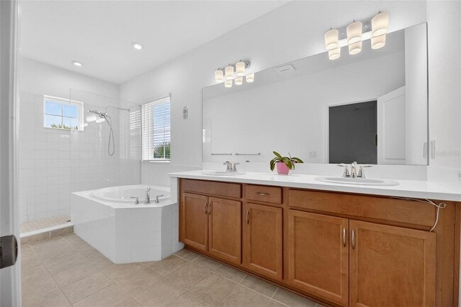 Building Photo - 5810 Fieldmoor Ct