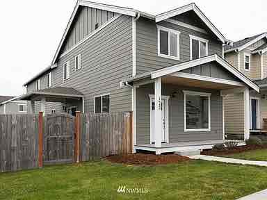 Building Photo - 1642 NW 5th Ave