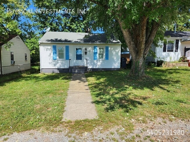 Building Photo - 934 Morgan Ave SE