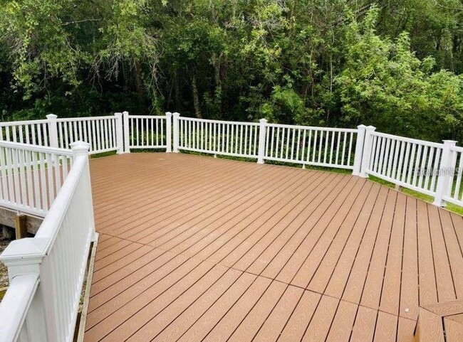 Building Photo - 8605 Mallard Reserve Dr