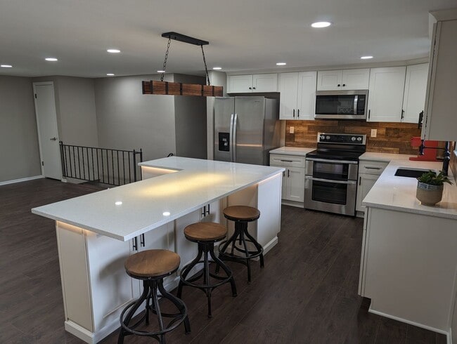 Building Photo - **********Brand new and Updated***Must see...