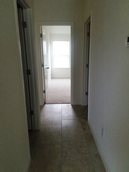 Building Photo - 3810 Flat Rock Mountain Dr