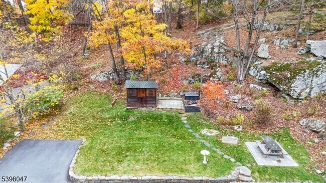 Building Photo - 1 Mountain Ave