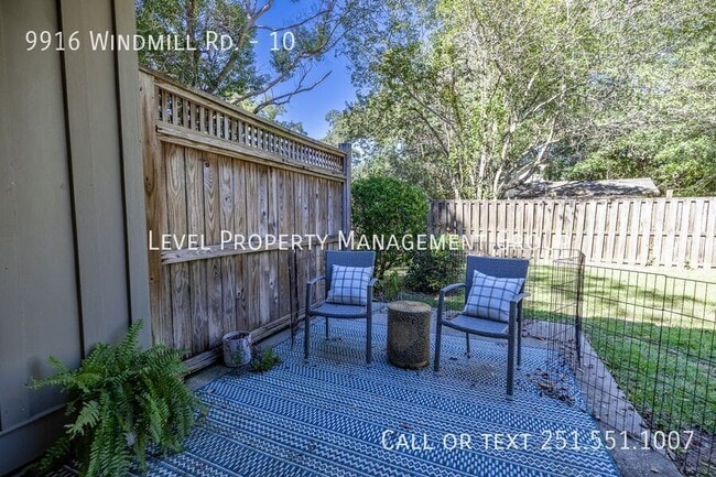 Building Photo - 9916 Windmill Rd