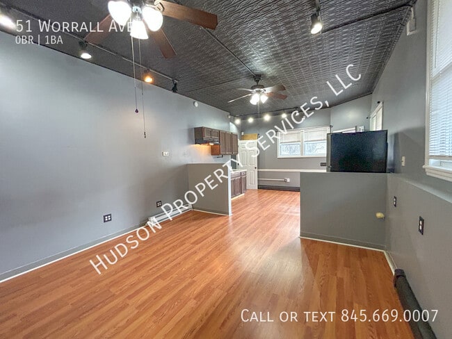 Building Photo - 51 Worrall Ave
