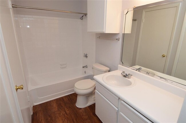 Building Photo - 8625 Mallard Reserve Dr