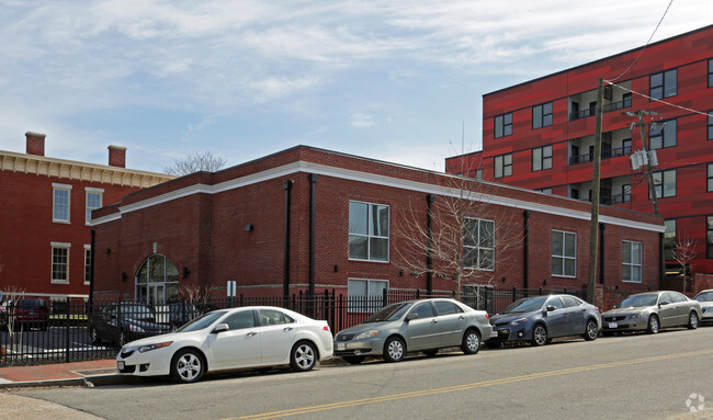 Primary Photo - Pace King Warehouse