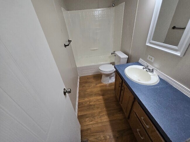 Building Photo - 5815 Dylan Dr