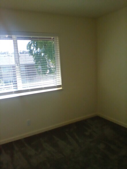 Bedroom 2 - 400 Corcoran Ave