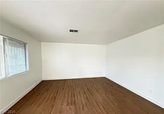 Building Photo - 4750 Thunderbolt Ave