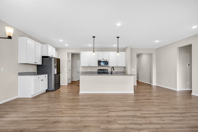 Building Photo - 138 Rhythm Point Dr
