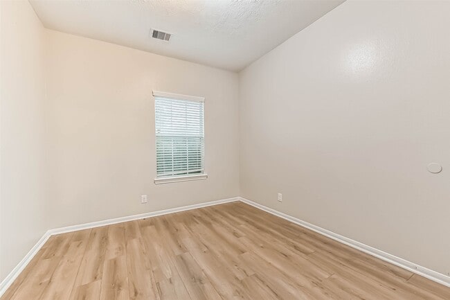 Building Photo - 3107 Braepark Ct