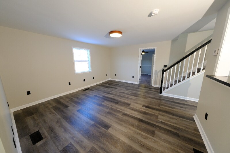 Building Photo - 246 Gorham St