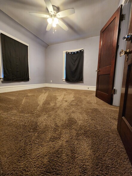 Bedroom One - 510 N Institute Pl