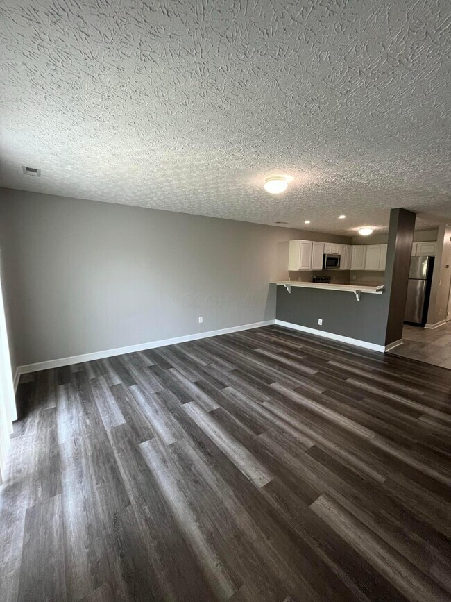 Building Photo - 5171 Mantua Dr