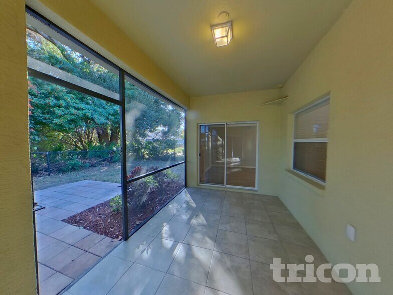 Building Photo - 5811 28th St E