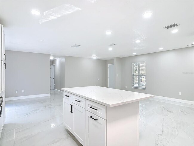 Building Photo - 31440 Prestwick Ave