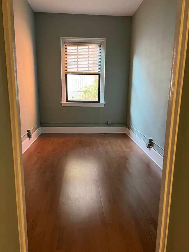 2nd bedroom - 28 Adams St