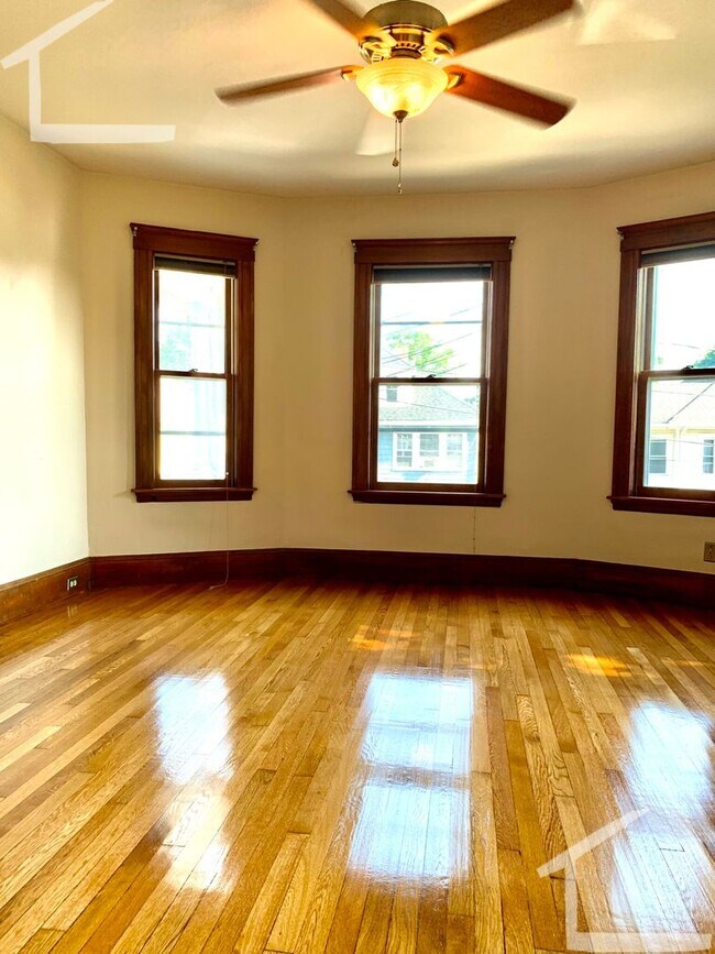 Building Photo - 161 Brayton Rd