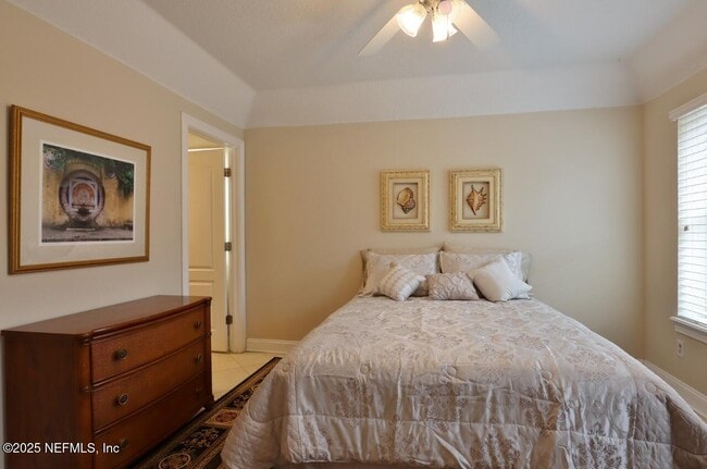 Building Photo - 1111 First St