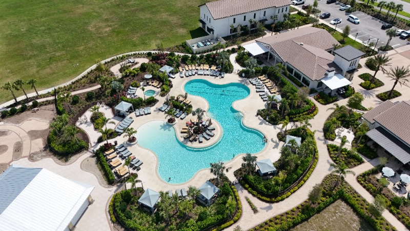 Building Photo - 17731 Pastureland Ave