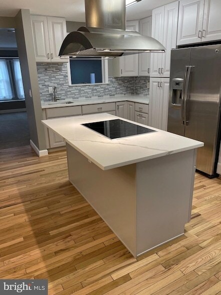 Building Photo - 8012 Merry Oaks Ct