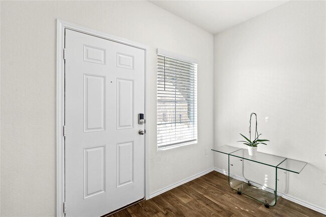 Building Photo - 14806 Bajada Rd