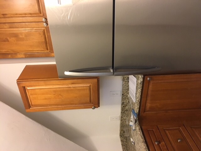 Building Photo - 349 Thayer St