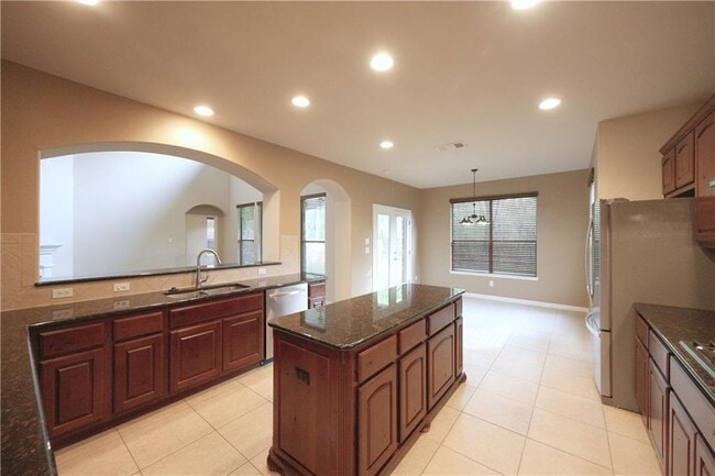 Building Photo - 1909 Manada Trail