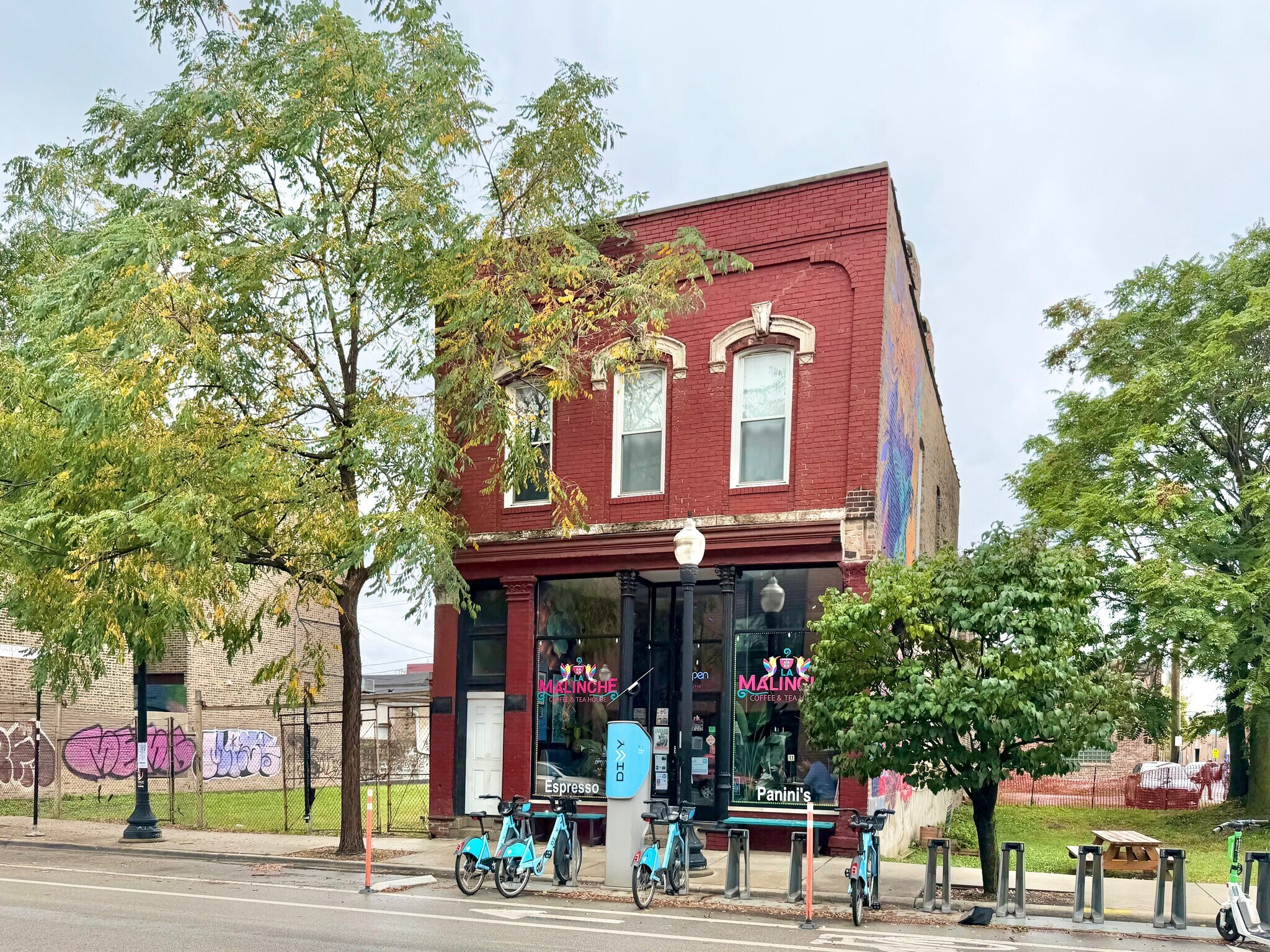 Building Photo - 2110 S Halsted St
