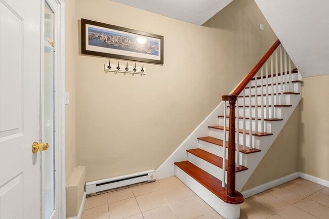 Building Photo - 168 Grafton St