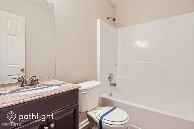 Building Photo - 4 br, 2 bath House - 90 Pebble Lane UNIT