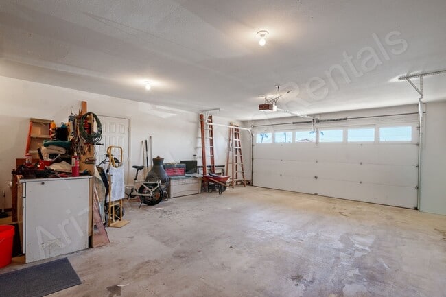 Building Photo - 3545 Chemehuevi Blvd
