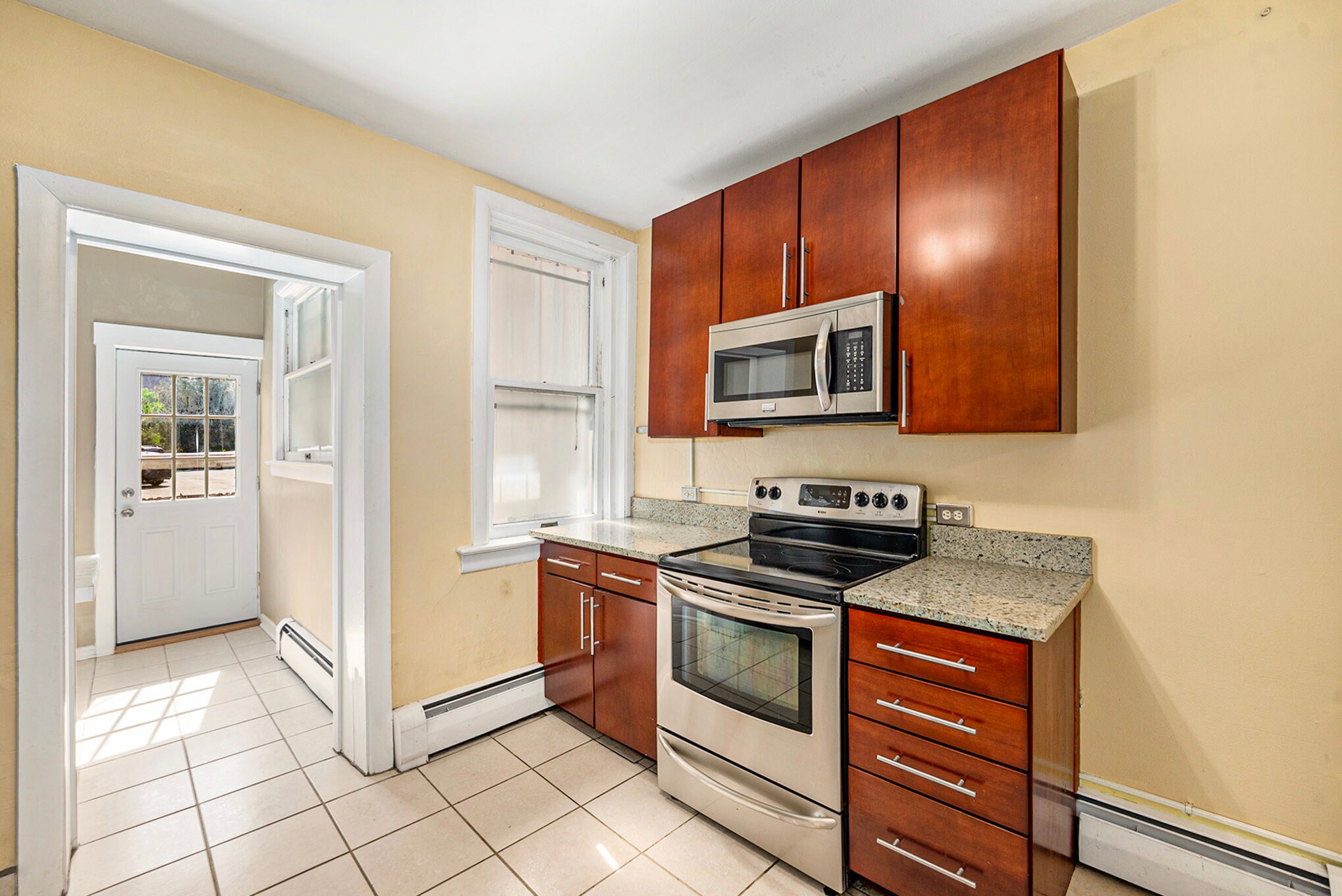 Building Photo - 1214 N Pearl St