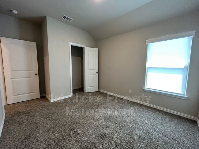 Building Photo - 7205 Tesoro Trl