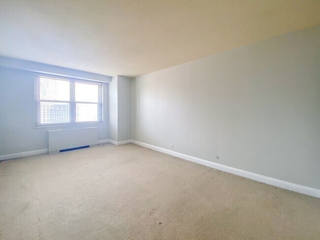 Building Photo - 151 Tremont St