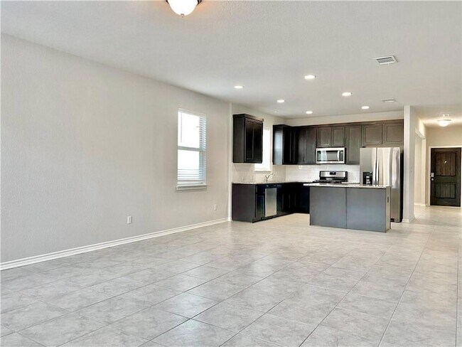 Building Photo - 2148 Pecan Island Dr