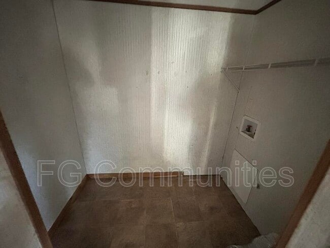 Building Photo - 1754 Zion Rd