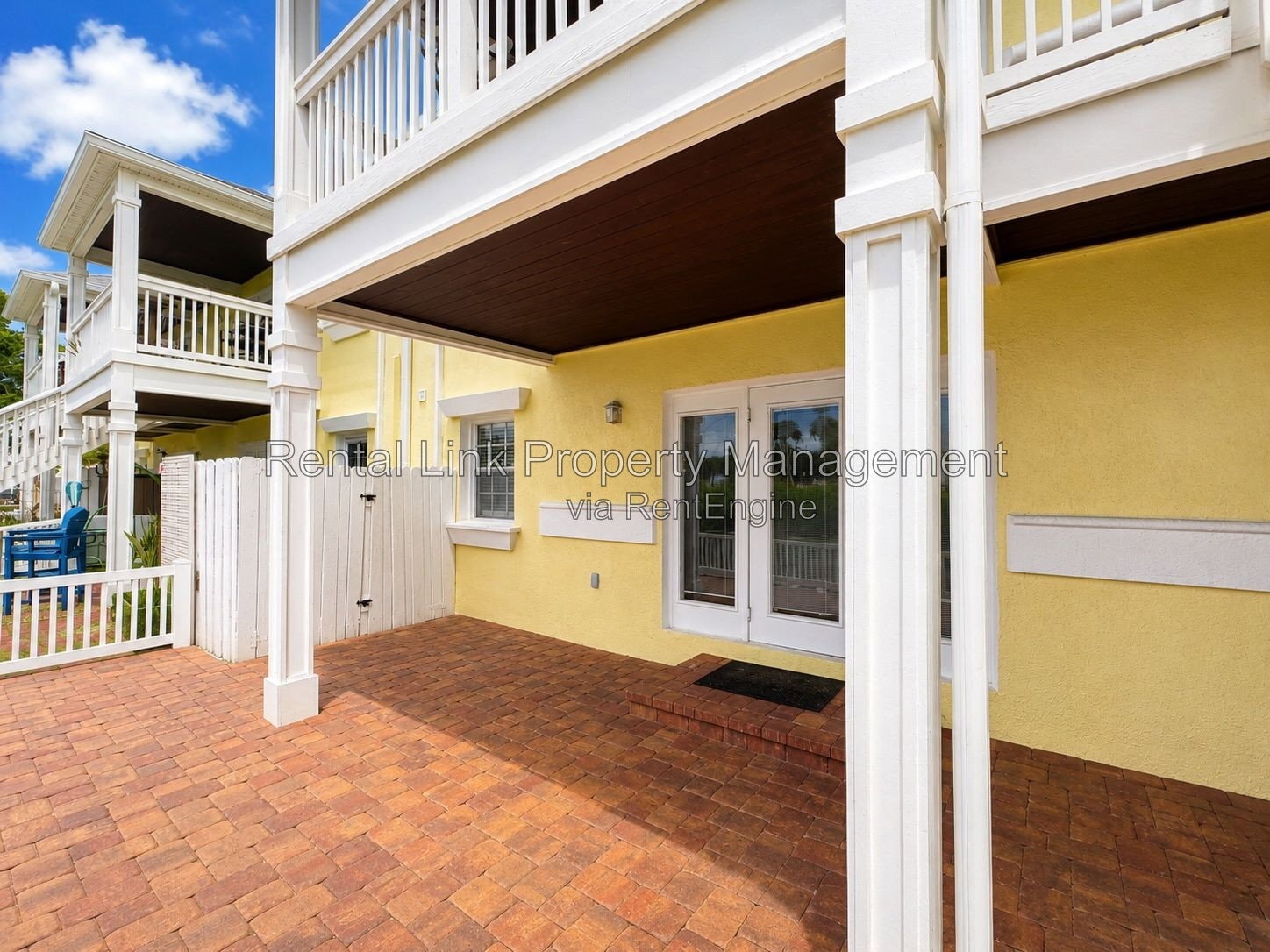 Building Photo - 4728 Beach Dr SE