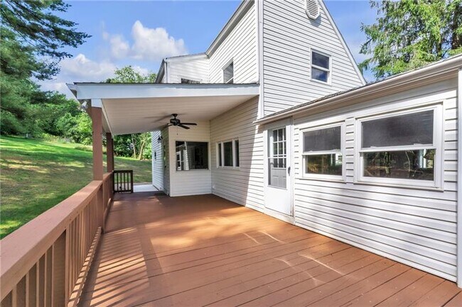 Building Photo - 116 Purvis Ln