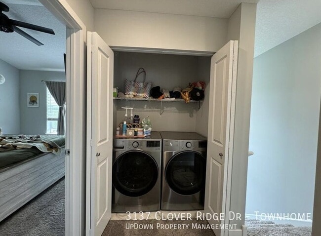 Building Photo - 3137 Clover Ridge Dr