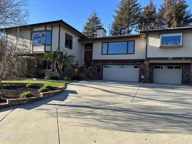 Building Photo - 233 Camino La Madera