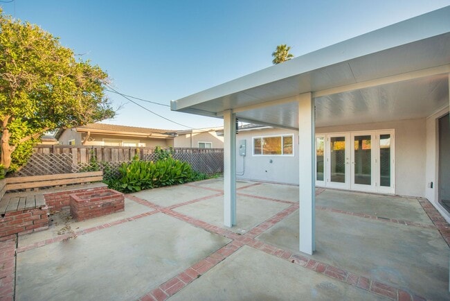 Building Photo - Mesa Verde